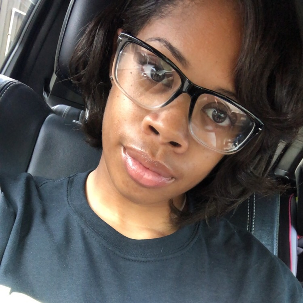 Meet your Posher, Makalika